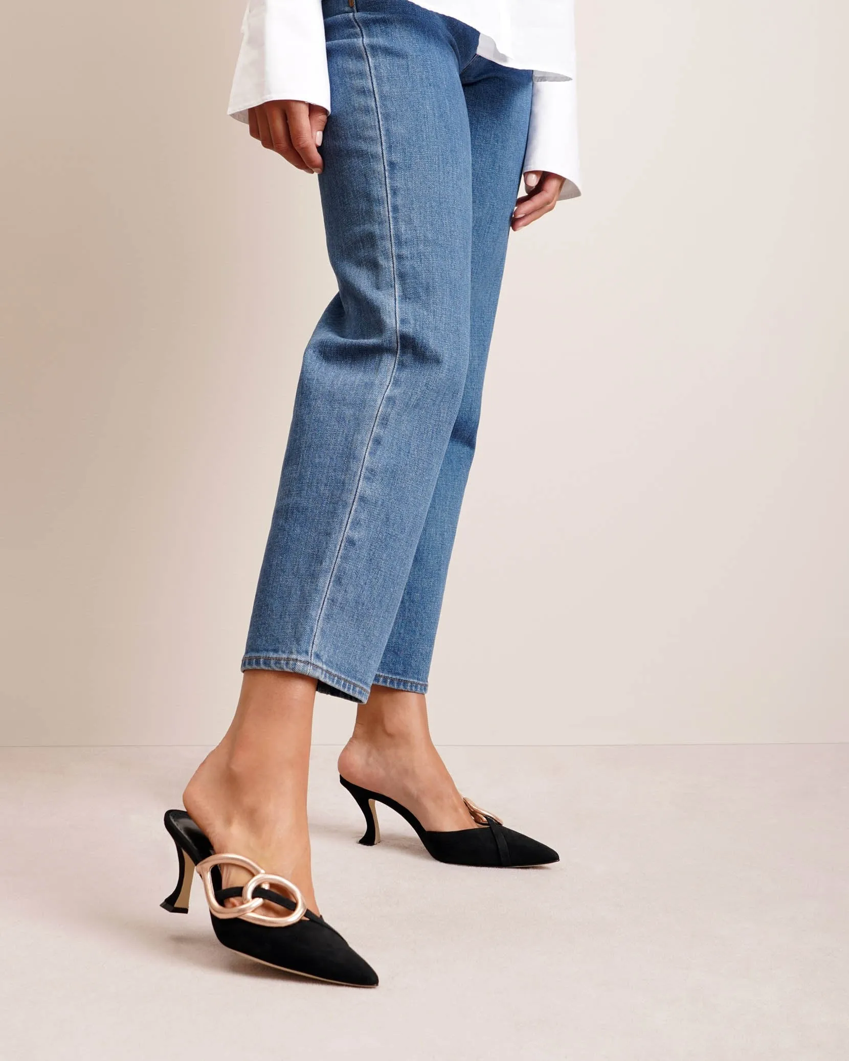 Allora 70 chain mule pumps