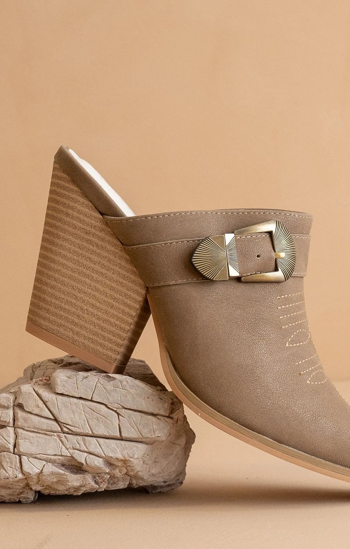Dixie - Mules With Western Buckle Detail