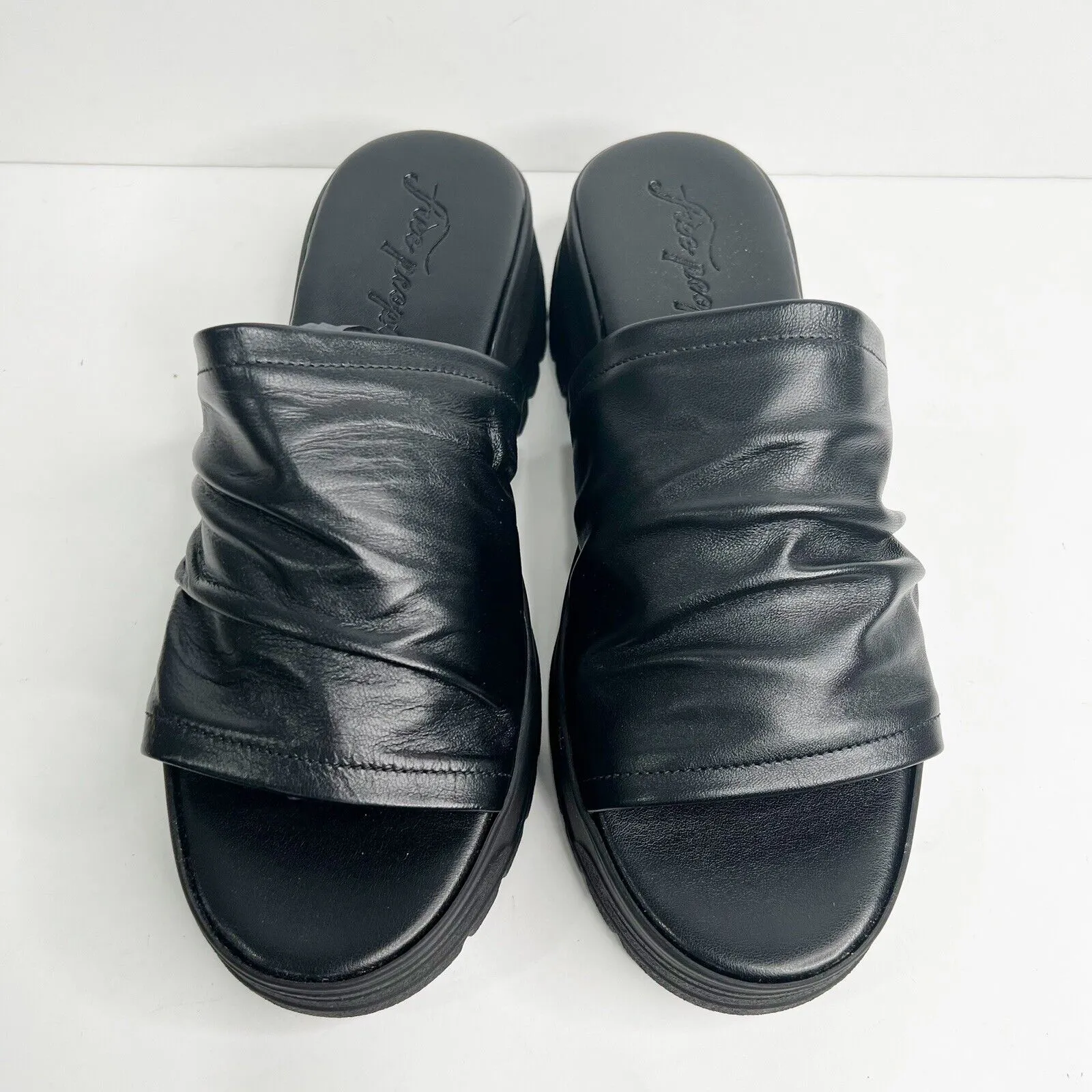 FREE PEOPLE LEATHER PLATFORM SANDALS