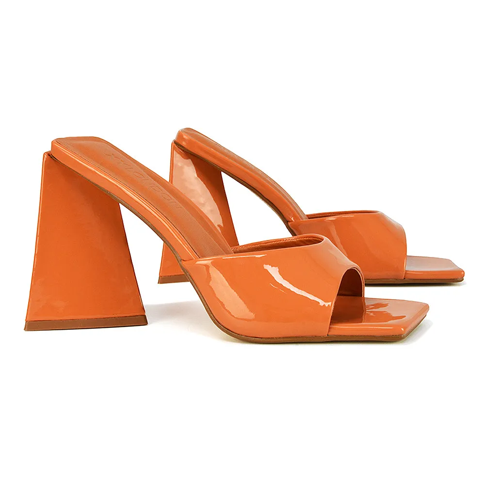 Gracia Square Peep Toe Sculptured Flared Block Heeled Mules in Green Patent