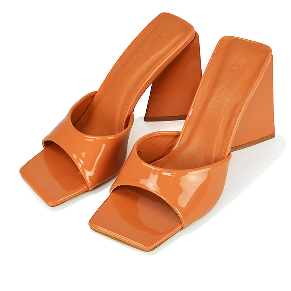 Gracia Square Peep Toe Sculptured Flared Block Heeled Mules in Green Patent