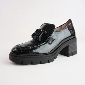 HI243604 Black Patent Leather Heels