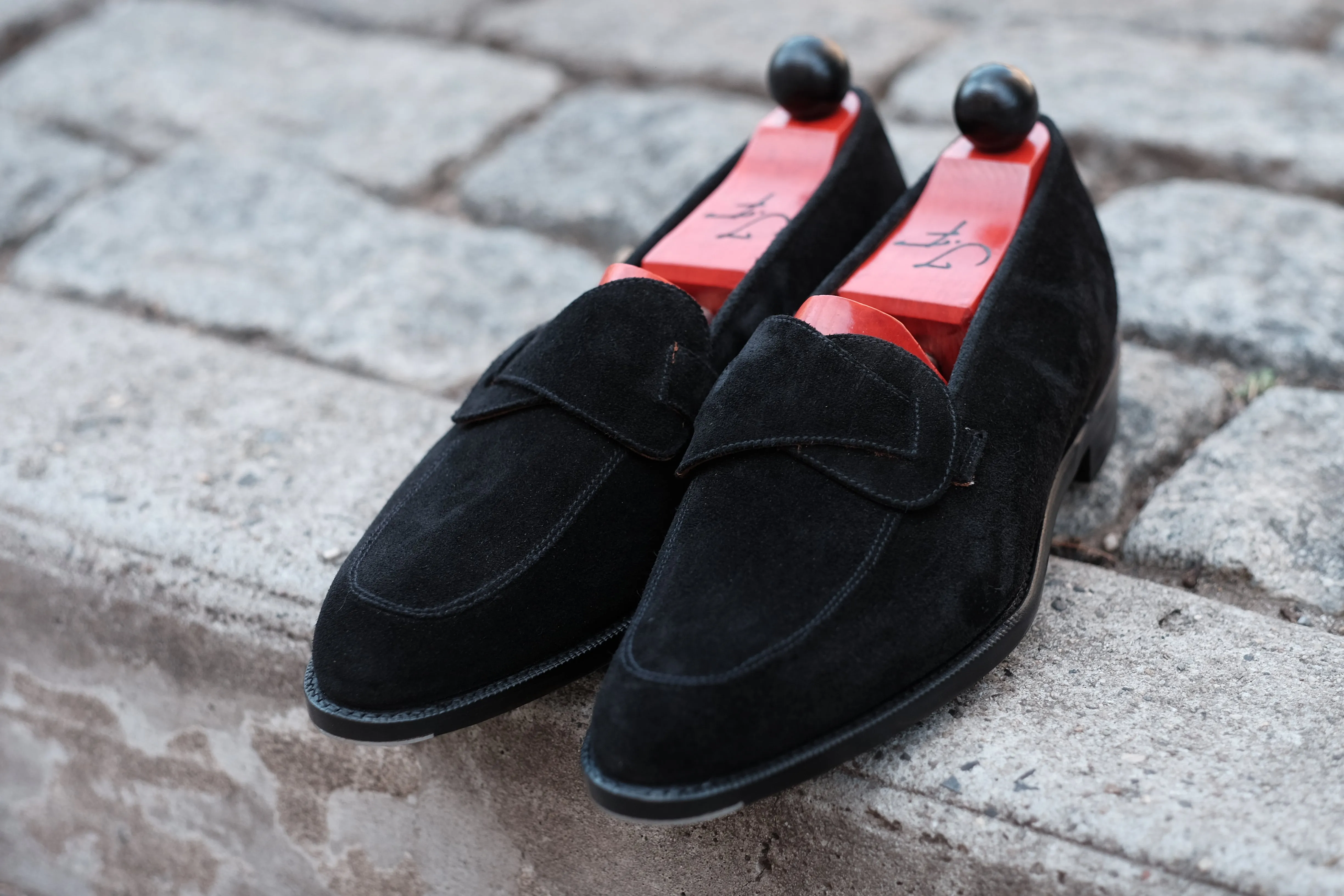 J.FitzPatrick Meridian - Black Suede Loafer