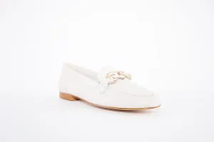 MARIA JAEN - 4015 FASHION LOAFER WITH CHAIN DETAIL - BEIGE LEATHER