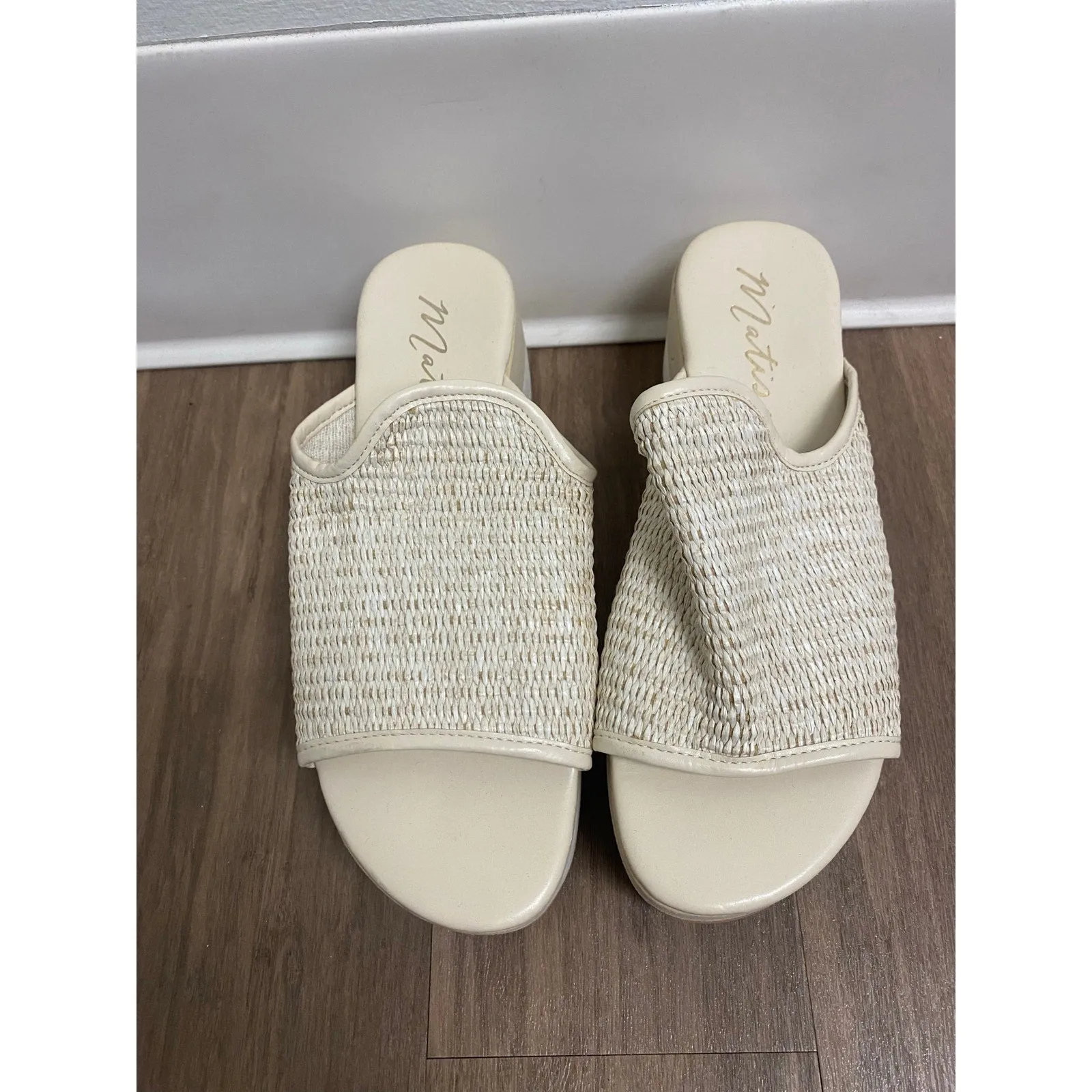Matisse Tan Rafia Karma Platform Sandal Sz 7
