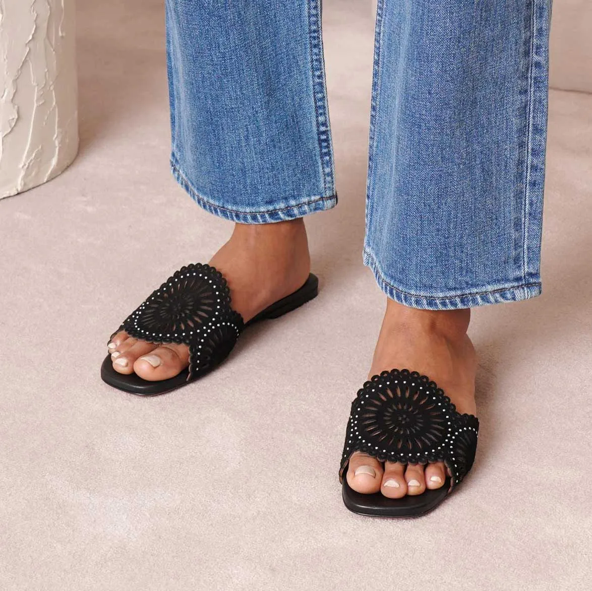 Molukai flat black suede mules