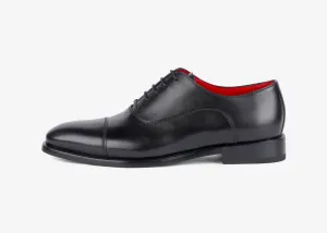 Oxford con puntale in pelle nera