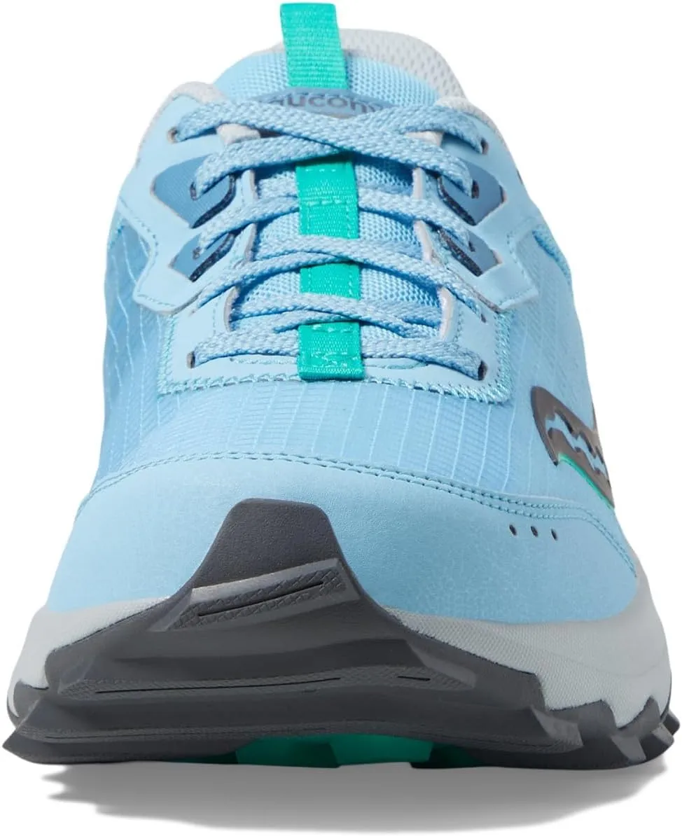 Saucony Women's Aura Tr Sneaker