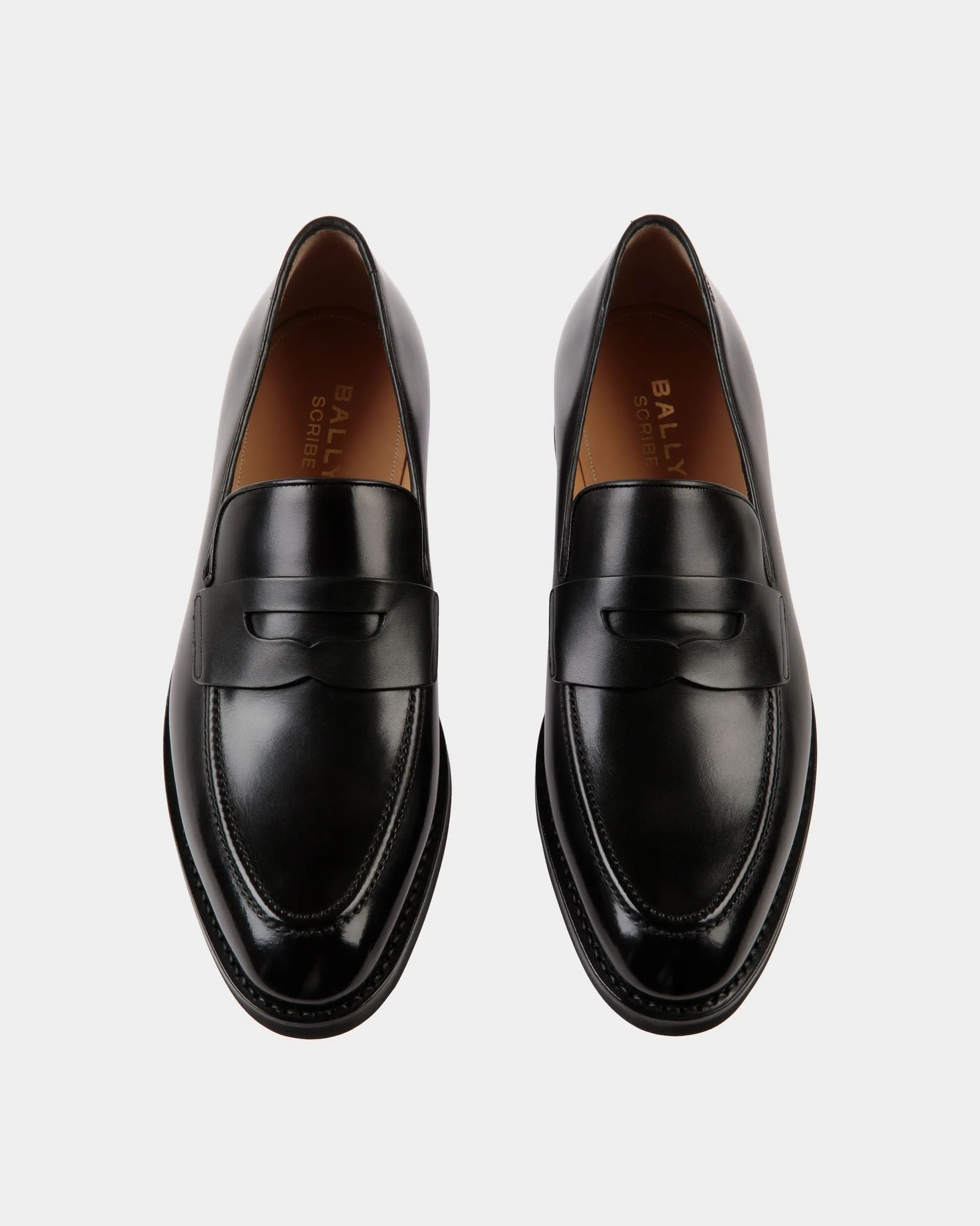 Scribe Un Loafer In Black Leather
