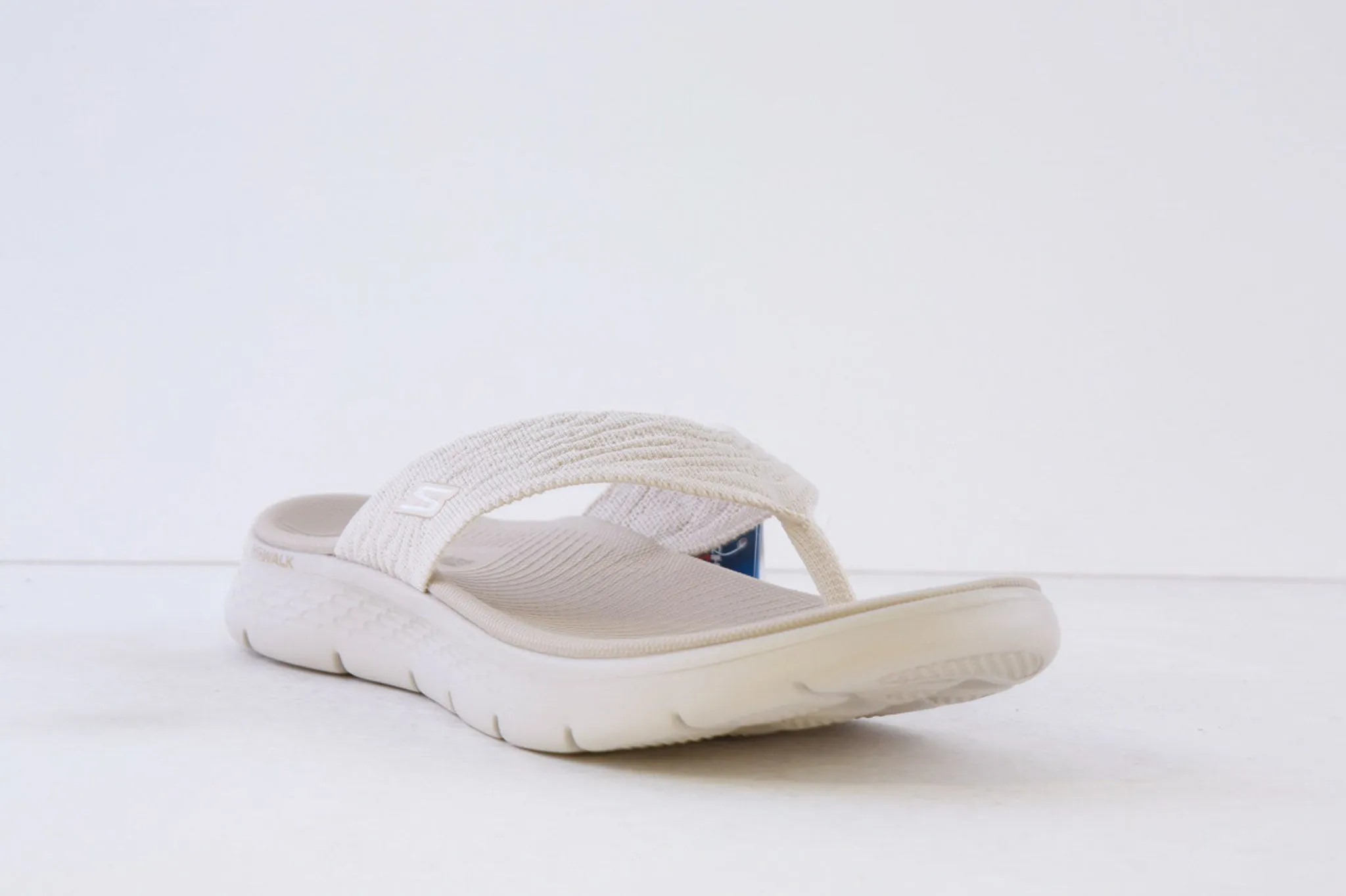 SKECHERS - 141404 GO WALK FLEX SLENDOR TOE-POST MULE - CREAM