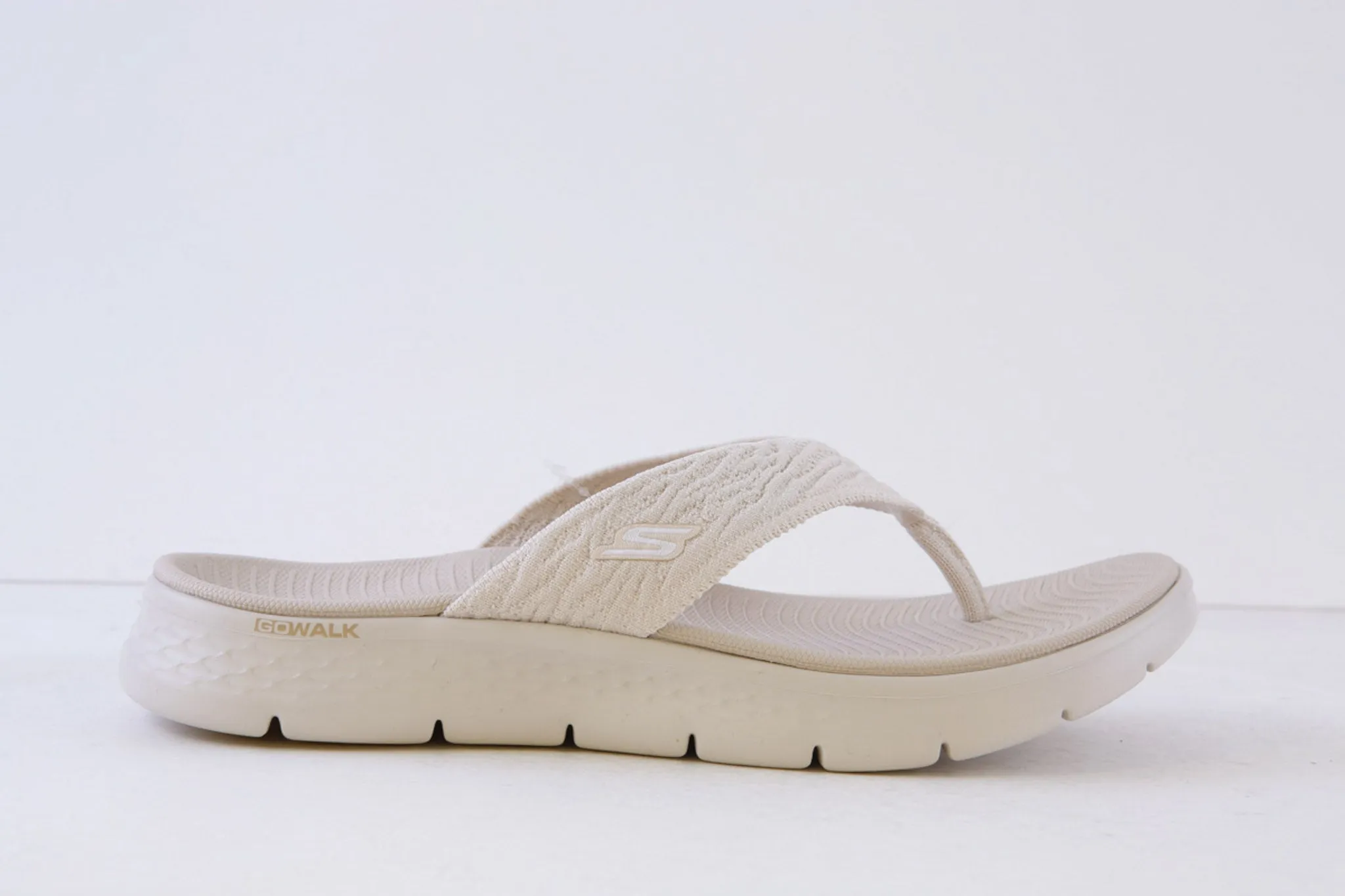 SKECHERS - 141404 GO WALK FLEX SLENDOR TOE-POST MULE - CREAM