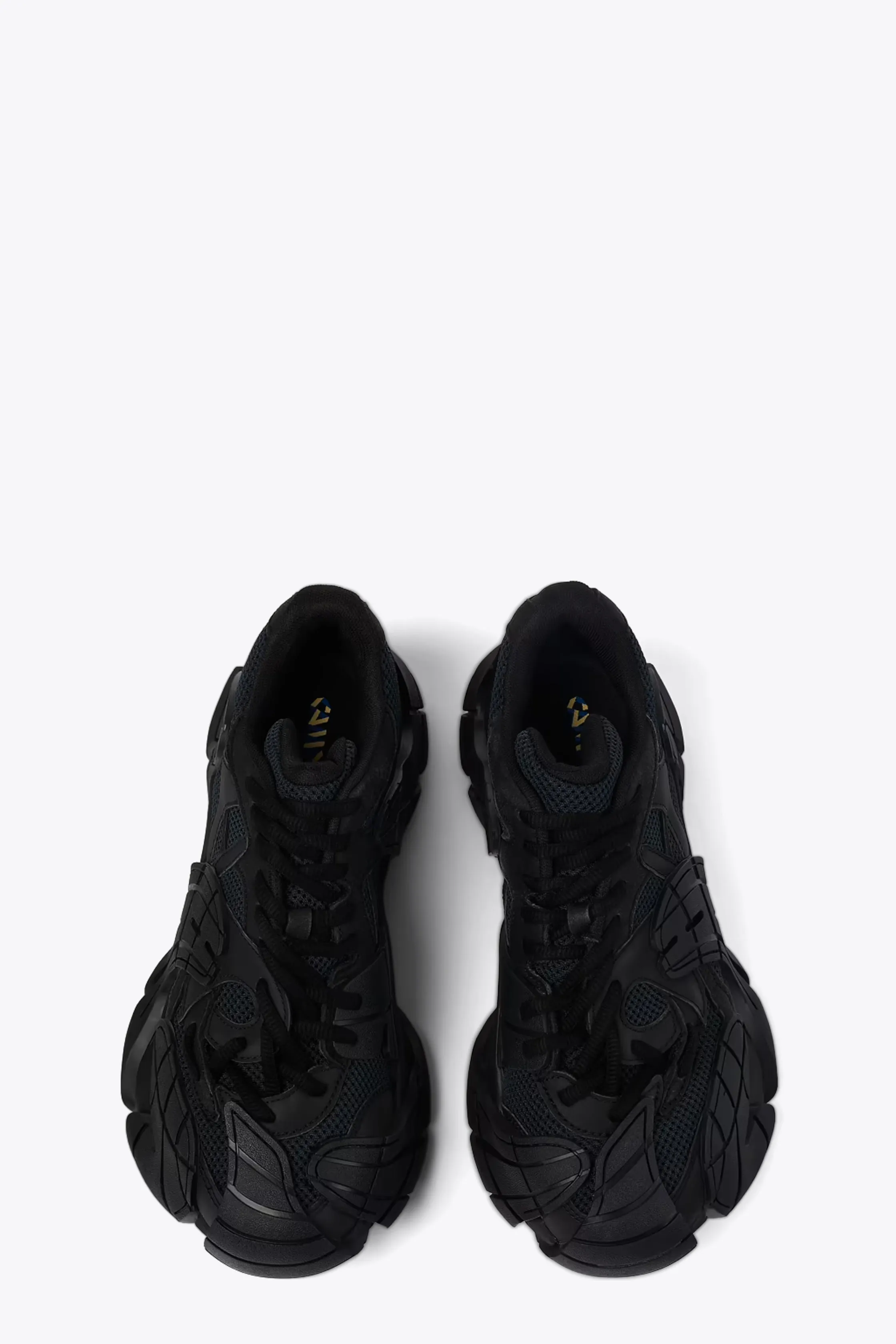 Sneaker bassa nera in mesh e gomma con lacci - Tormenta