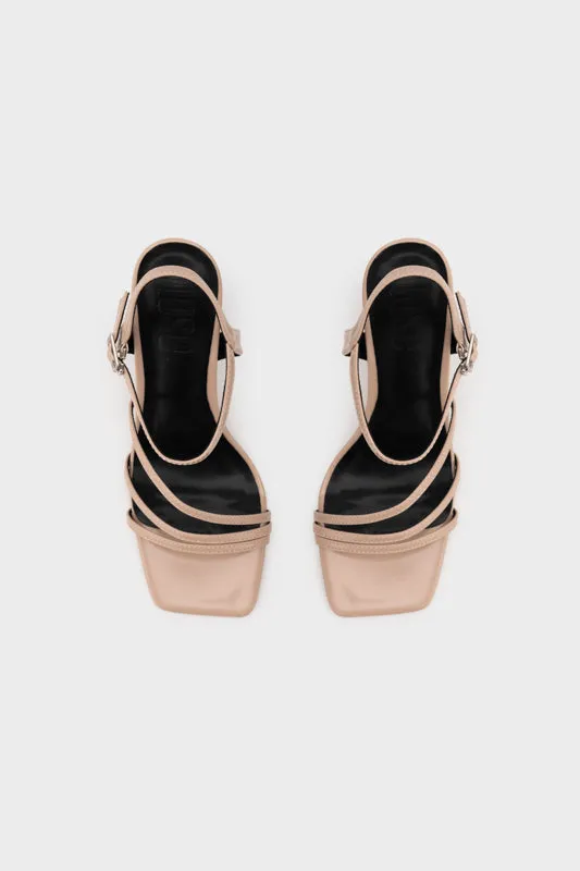 STRAPPY SCULPTURE HEEL SANDAL